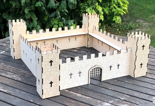 Fort with Moveable Portcullis 500mm x 500mm